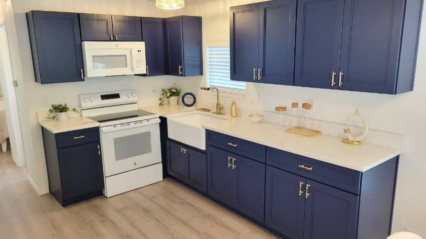 4320 Dundee Road a Winter Haven, FL Mobile or Manufactured Home for Sale
